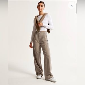 A&F Sloane Tailored Pant